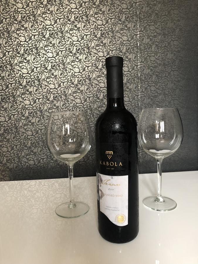Apartment Tomas Kaštela المظهر الخارجي الصورة